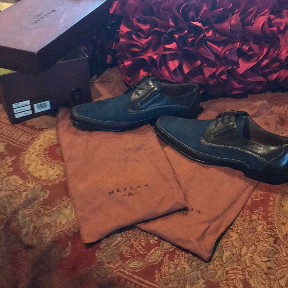 Men’s shoes